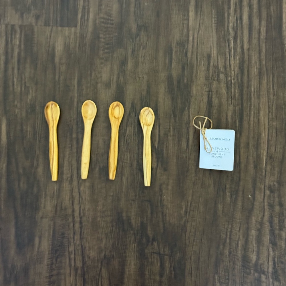 Williams Sonoma Olive Wood condiments Salt Spoons - Natural Wood set of 4 - Picture 13 of 16